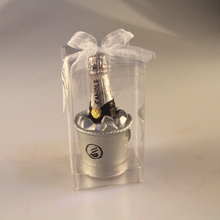 Bougie en forme de bouteille de champagne