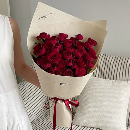 8pcs Subtle Textured Bouquet Wrap Paper (35x54cm)