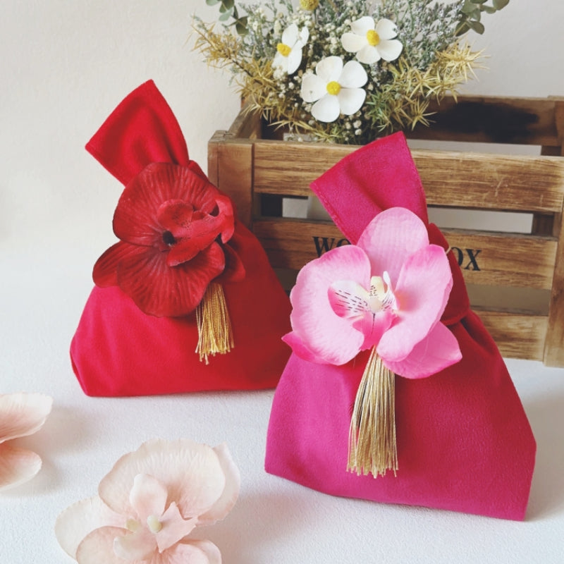 Velvet Gift Bags with Artificial Flower Pack 10