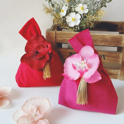 Velvet Gift Bags with Artificial Flower Pack 10