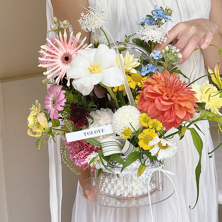Clear Acrylic Floral Arrangement Basket