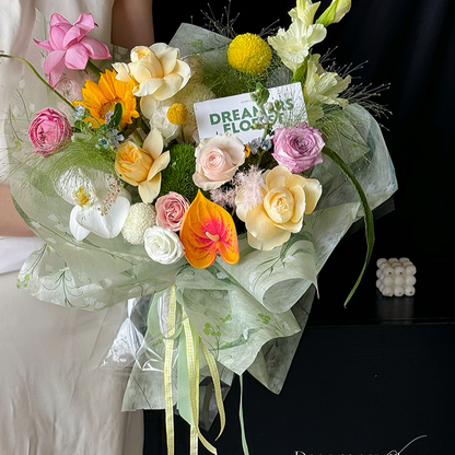 Waterproof Floral Non-woven Bouquet Wrap (50cmx5Yd)