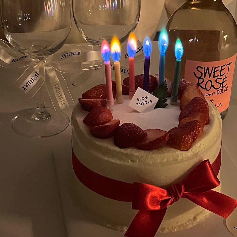 12 bougies d'anniversaire colorées à flammes multicolores