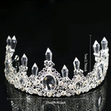 Load image into Gallery viewer, Plastic Crown for Bouquets Decoration Pack 10