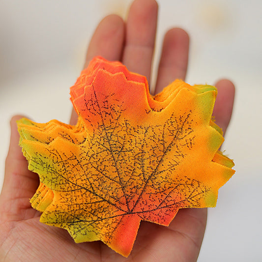 100PCS Artificial Maple Leaves Autumn Decor