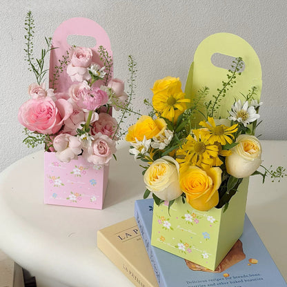 12pcs Handheld Botanical Bouquet Gift Box