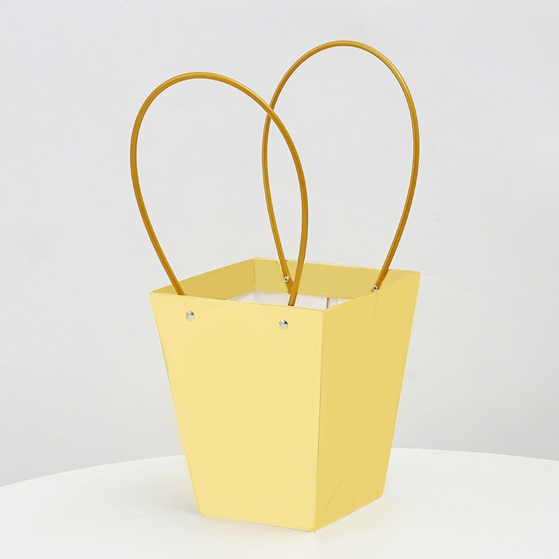 Golden Waterproof Flower Gift Bags Pack 10