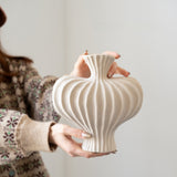 Load image into Gallery viewer, Minimalist Ribbed Ceramic Art Vase