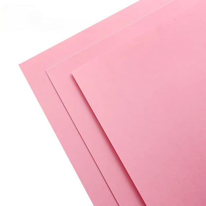20 feuilles de papier kraft uni (44 x 58 cm)