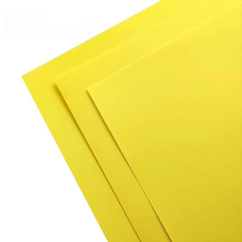 20 feuilles de papier kraft uni (44 x 58 cm)