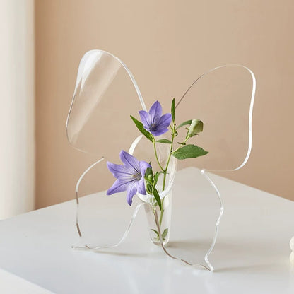 Vase soliflore papillon en acrylique transparent