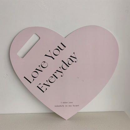 Heart-Shaped Single Stem Bouquet Carrier Card Pack 10