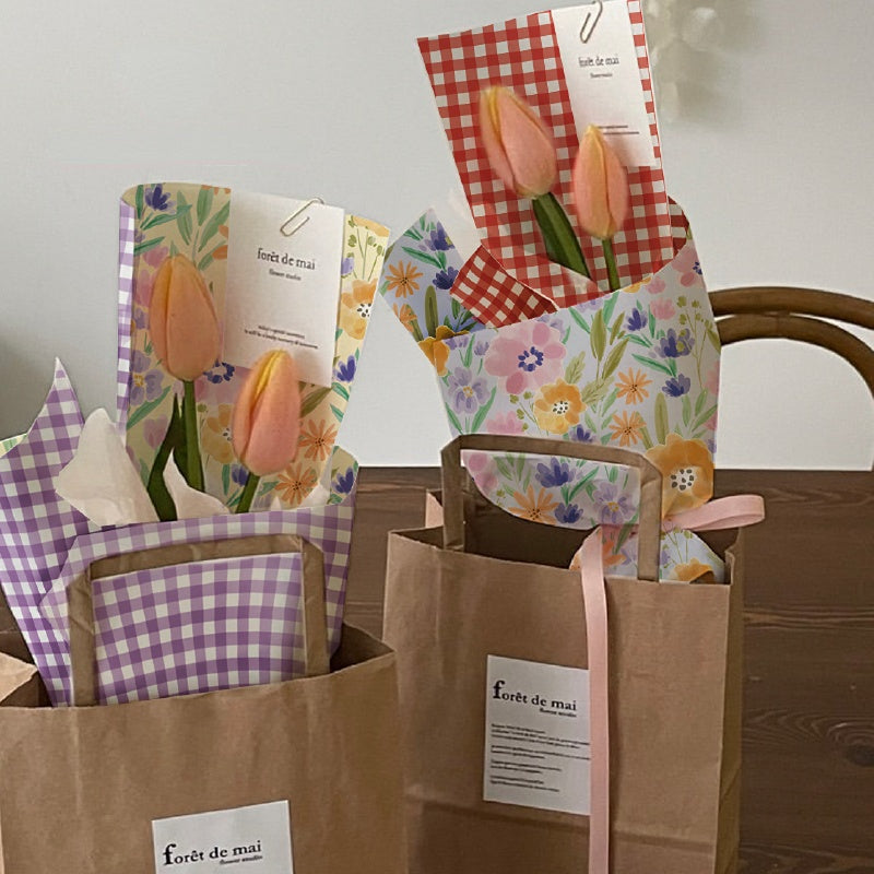 10pcs Plaid Floral Bouquet Wrap Paper (38x58cm)