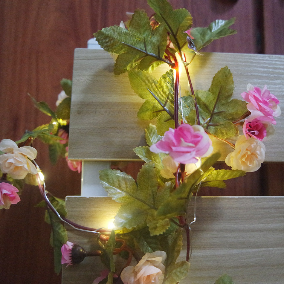 Guirlande lumineuse de 30 roses LED, 2,5 mètres
