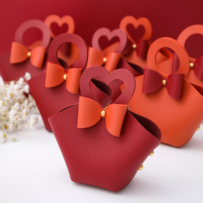 Sachet cadeau pour invités avec poignée cœur, lot de 20 (6x5x16cm)