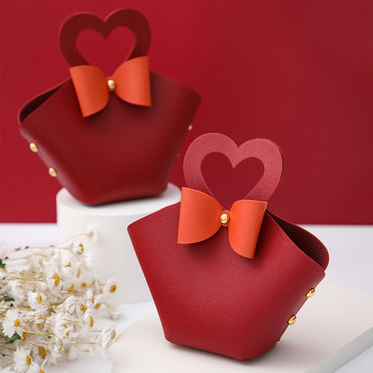 Sachet cadeau pour invités avec poignée cœur, lot de 20 (6x5x16cm)
