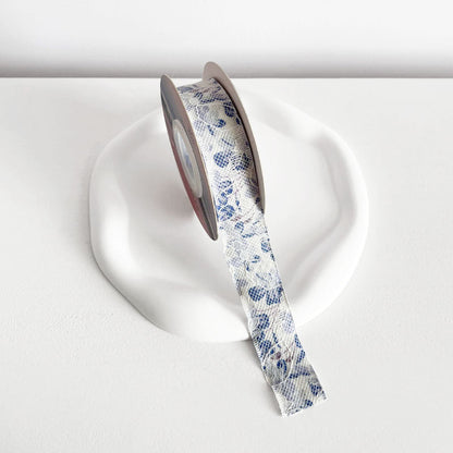 Floral Lace Embroidery Ribbon (3.8cmx8Yd)