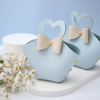 Sachet cadeau pour invités avec poignée cœur, lot de 20 (6x5x16cm)