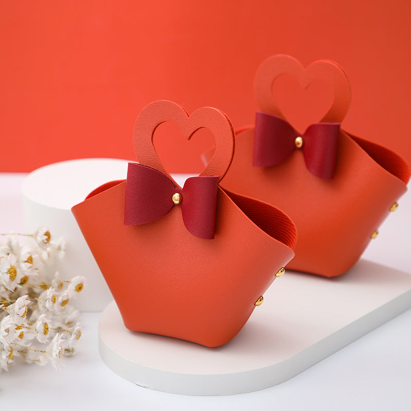 Sachet cadeau pour invités avec poignée cœur, lot de 20 (6x5x16cm)