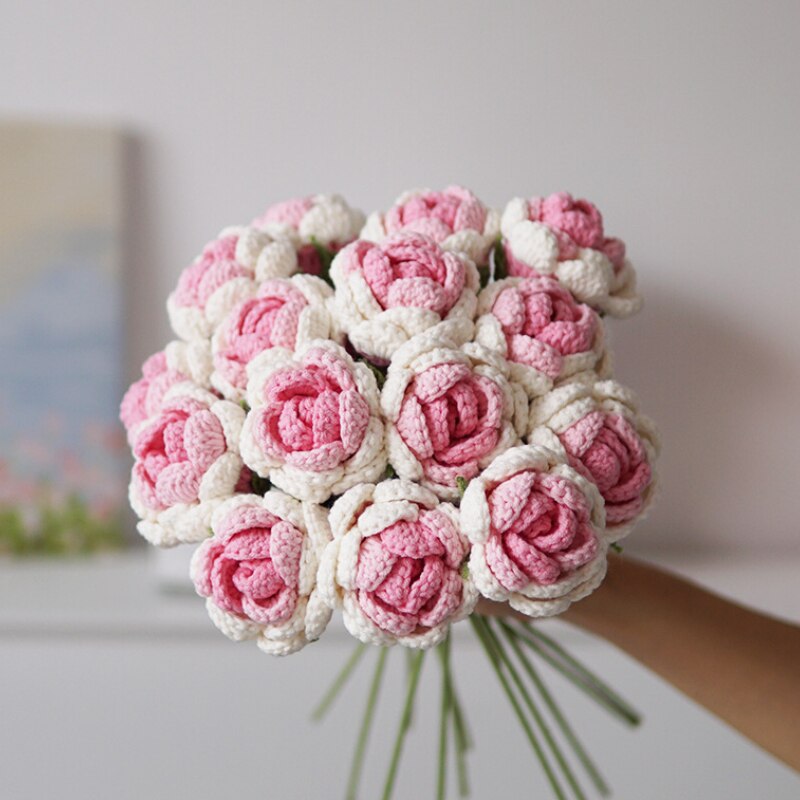 Set of 5pcs Finished Crocheted Gradient Rose Handmade Artificial Flower Branch