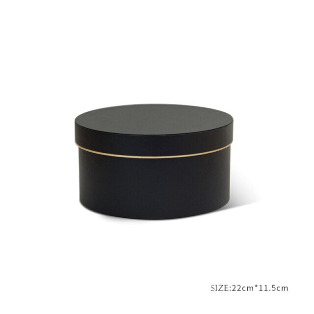 round gift box for flowers