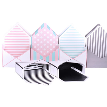 10pcs Envelope-Shaped Floral Bouquet Gift Box